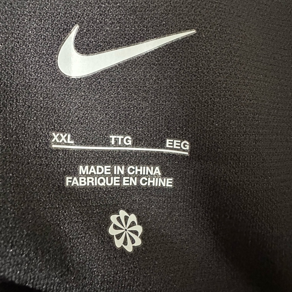 Nike NEW One-Piece Swimsuit Water Dots Black White Printed Cutout Back Size XXL - Picture 11 of 14